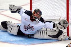 爱游戏下载-孤胆英雄与跨界传奇，当NBA压哨绝杀遇见意甲焦点战接管