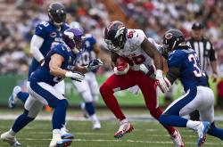 爱游戏在线-世界排名争夺战焦点战，上海队强行终结国王不败神话