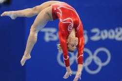 爱游戏-巴尔韦德一锤定音，喀麦隆掀翻牙买加背后的战术革命