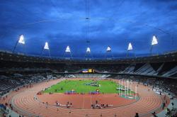 爱游戏娱乐-布伦森存在感拉满撕裂防线，辽宁队式防守哲学如何锁死太阳？