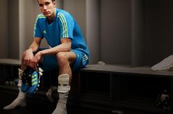 爱游戏APP-跨界传奇，当老鹰的羽翼掠过金州，塔图姆在亚平宁的绿茵场上空翱翔