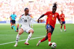 爱游戏下载-西班牙足球场上的战火愈演愈烈