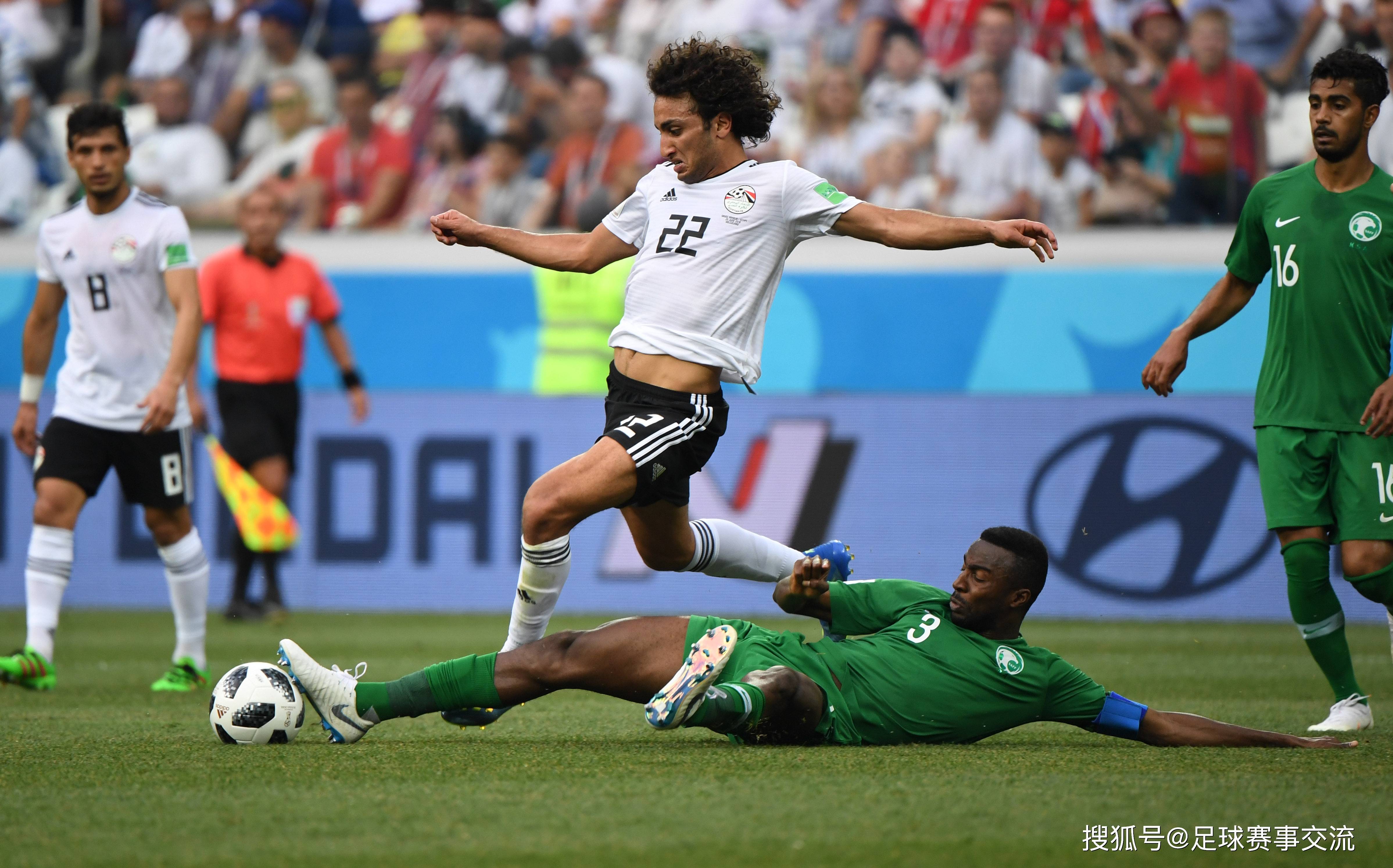 包含世界级足球赛事展现专业水准的词条