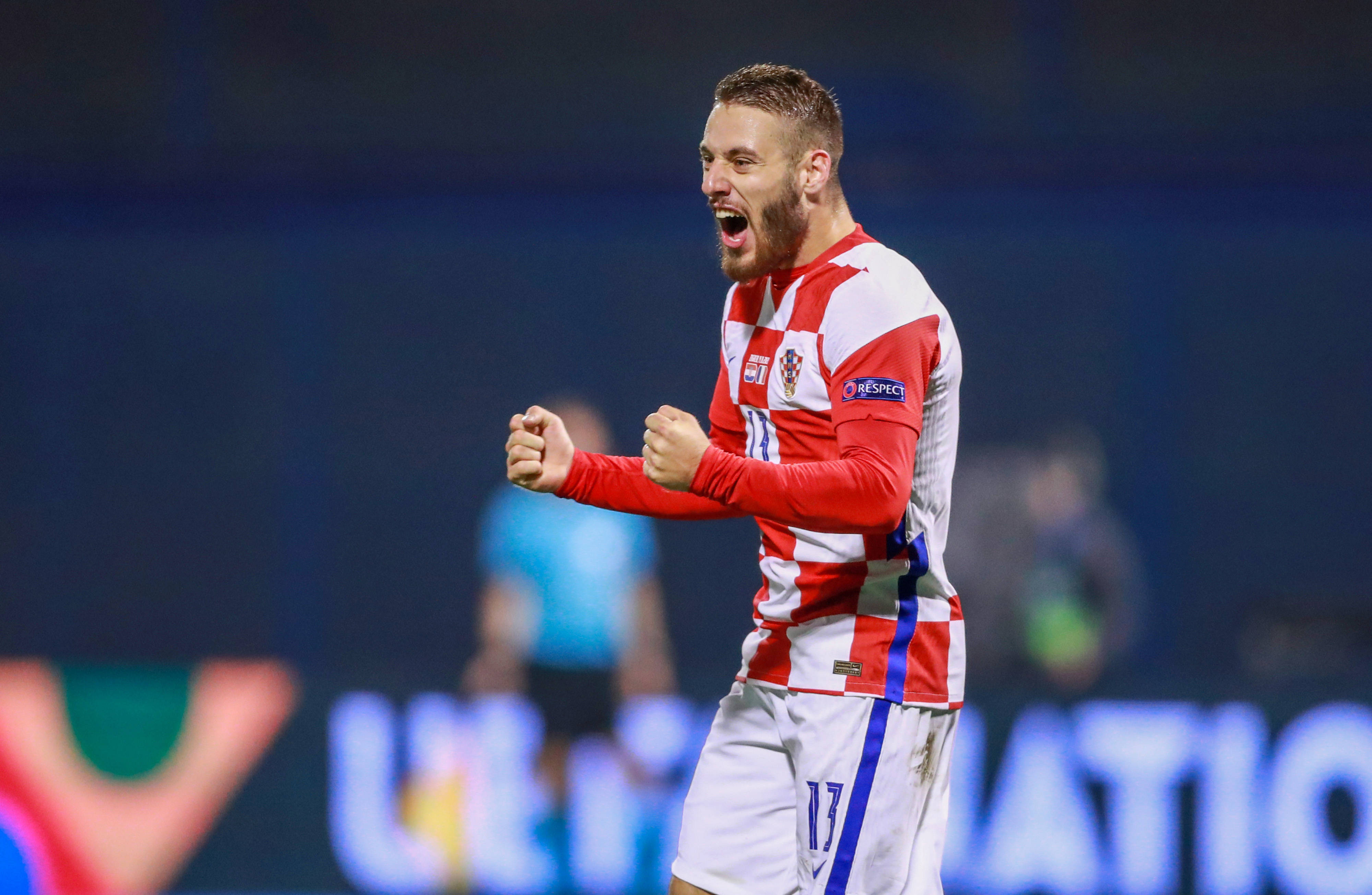 意大利与克罗地亚交锋，战火激烈