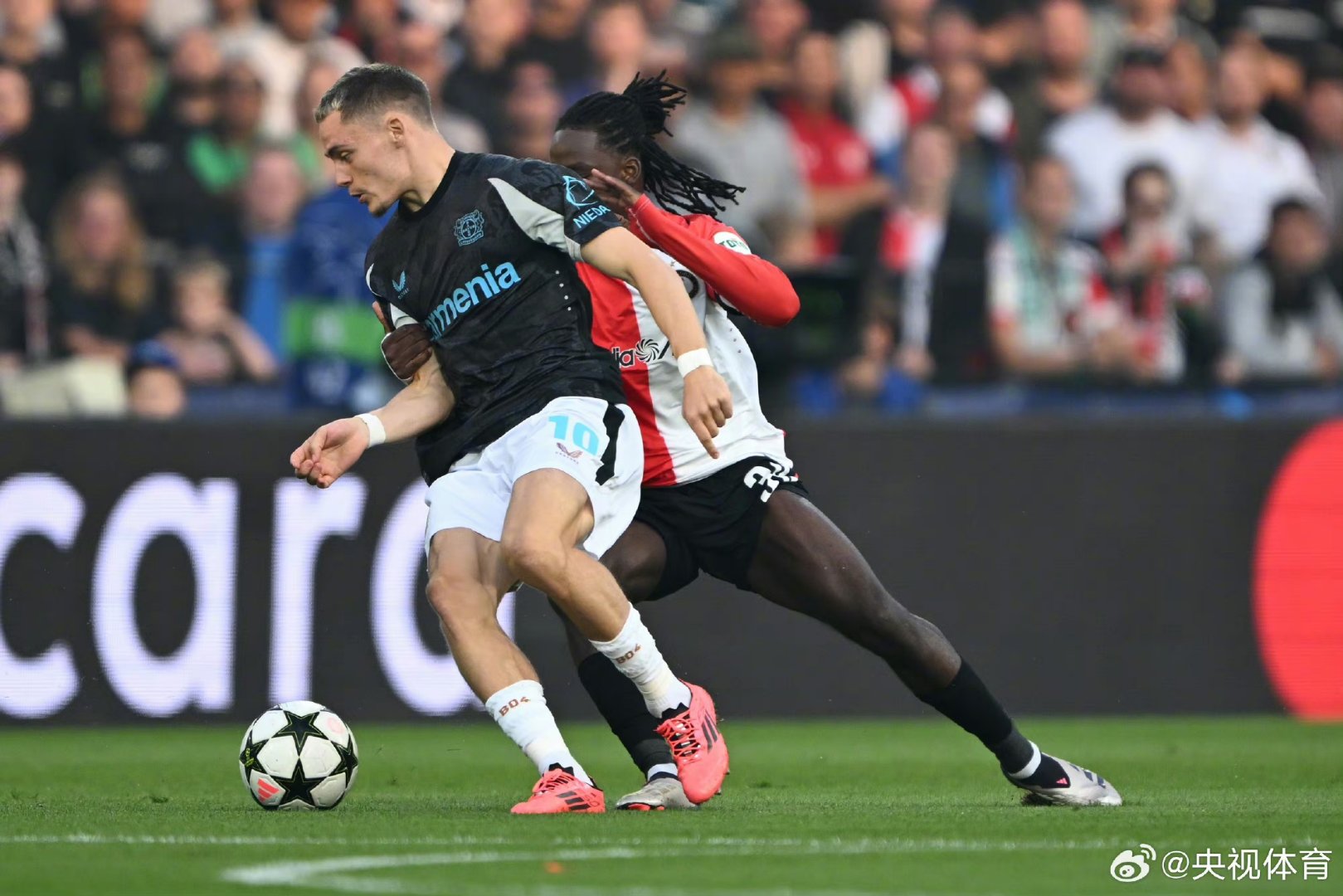 关于内维尔主场击败门兴格拉德巴赫,蓄势待发的信息 关于内维尔主场击败门兴格拉德巴赫,蓄势待发的信息