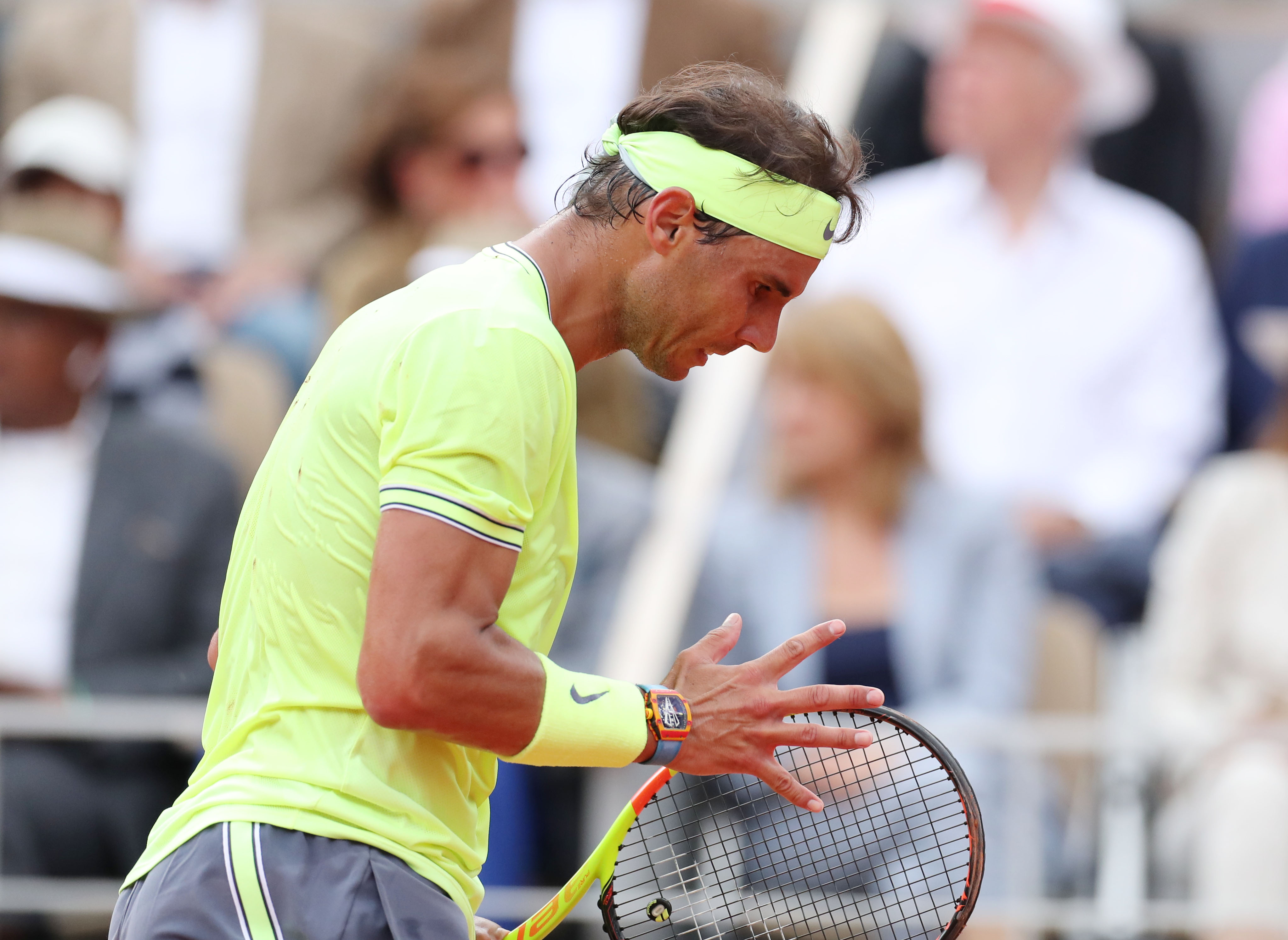 戴维斯杯鏖战法网,纳达尔高光表现 戴维斯杯鏖战法网,纳达尔高光表现