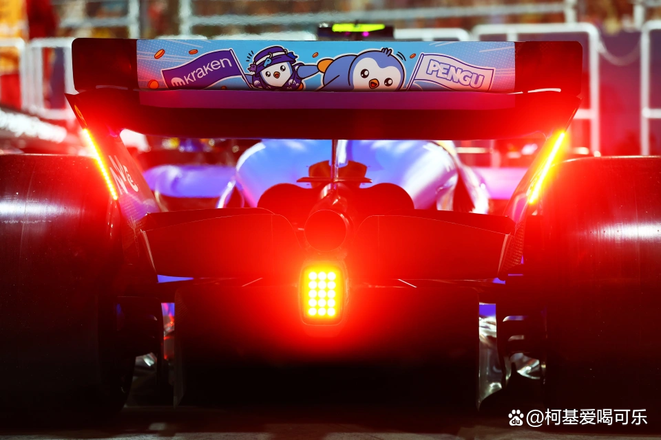 包含威廉姆斯碾压哈斯车队,塞恩斯扛起全队的词条 包含威廉姆斯碾压哈斯车队,塞恩斯扛起全队的词条