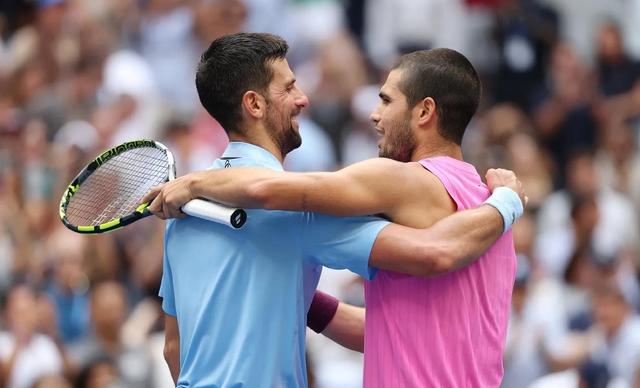 关于世界网球队翻盘西班牙网球队，德约科维奇制霸全场的信息