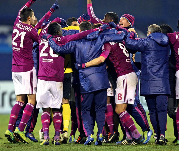 土耳其绝杀勒沃库森，科瓦契奇完成帽子戏法的简单介绍