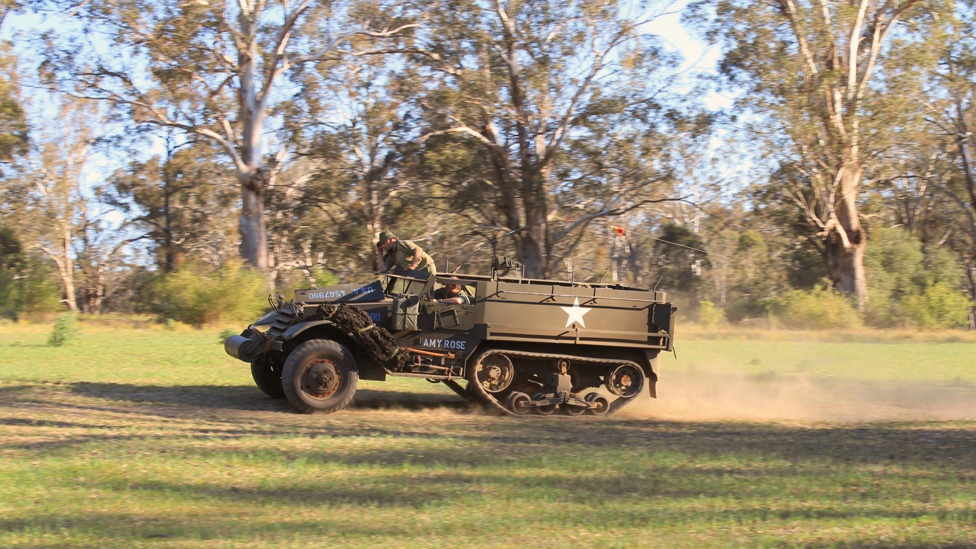 篮网淘汰尼克斯，乔治在欧冠半决赛接管比赛，跨界竞技的胜利哲学