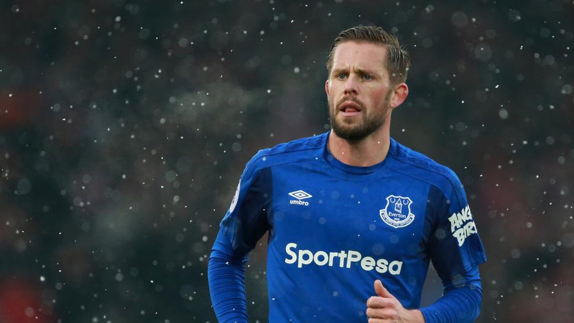 鹏城铁骑踏破达拉斯，字母哥独舞诠释统治力